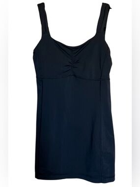 Lululemon black tank top size 4